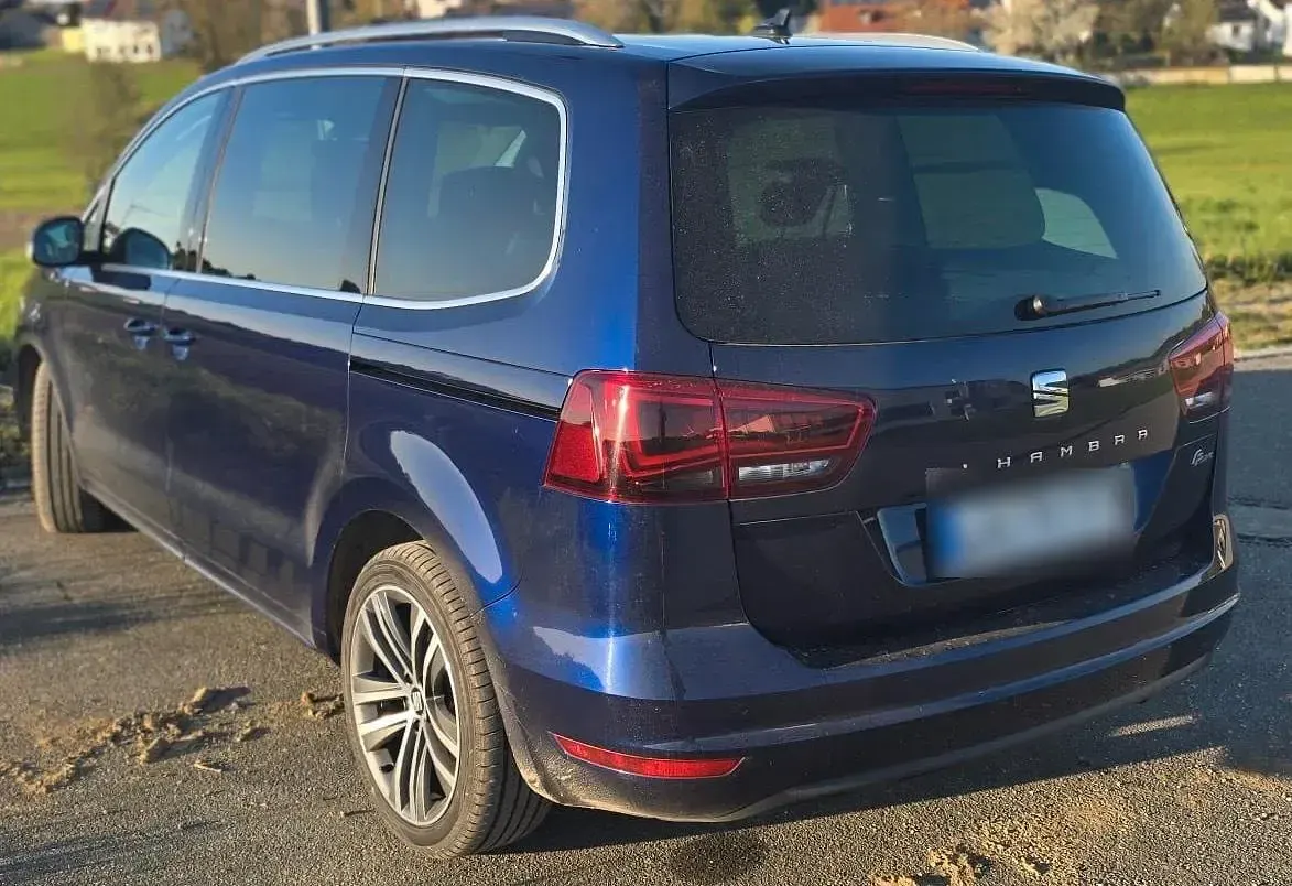 Gebraucht Seat Alhambra FR-Line 150 PS (110 kW) 2019 Blau Van / Kleinbus