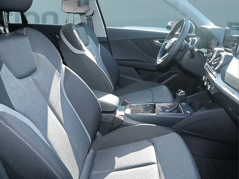Second-hand Audi Q2 150 CP (110 kW) 2025 Negru SUV