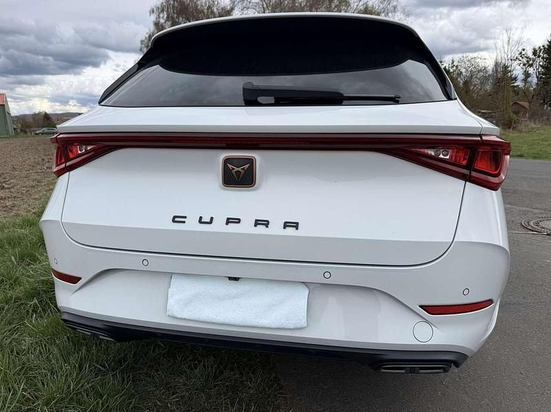 Usata Cupra Leon 150 CV (110 kW) 2024 Bianco Station wagon
