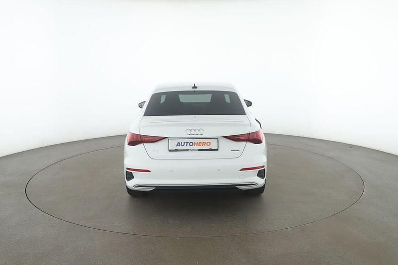 Gebraucht Audi A3 Advanced 190 PS (139 kW) 2024 Weiß Limousine