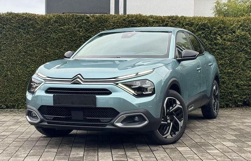 Gebraucht Citroën C4 131 PS (96 kW) 2024 Blau SUV