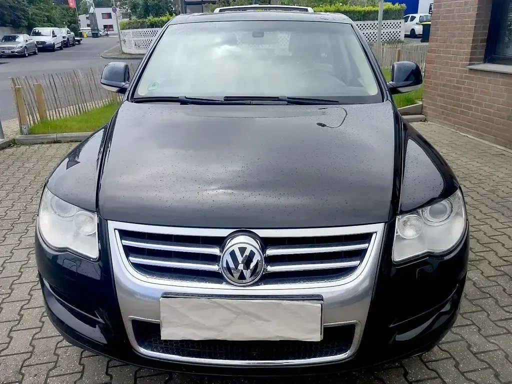 Używany VW Touareg 313 KM (230 kW) 2008 Czarny SUV