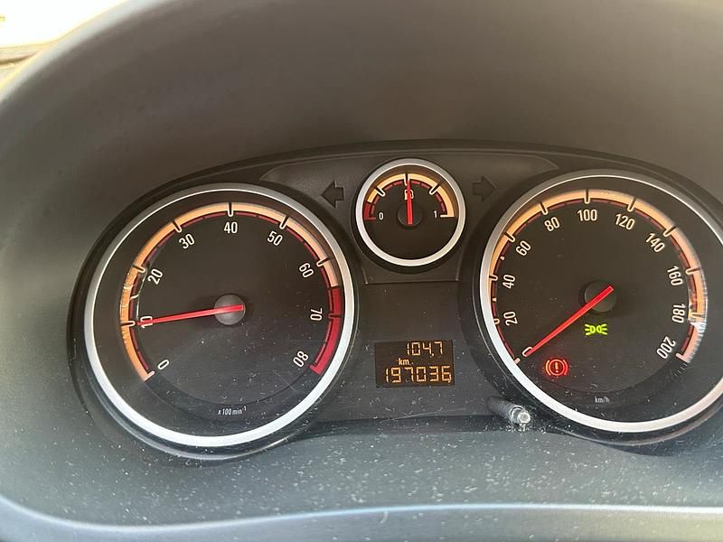 Second-hand Opel Corsa 90 CP (66 kW) 2009 Negru Hatchback