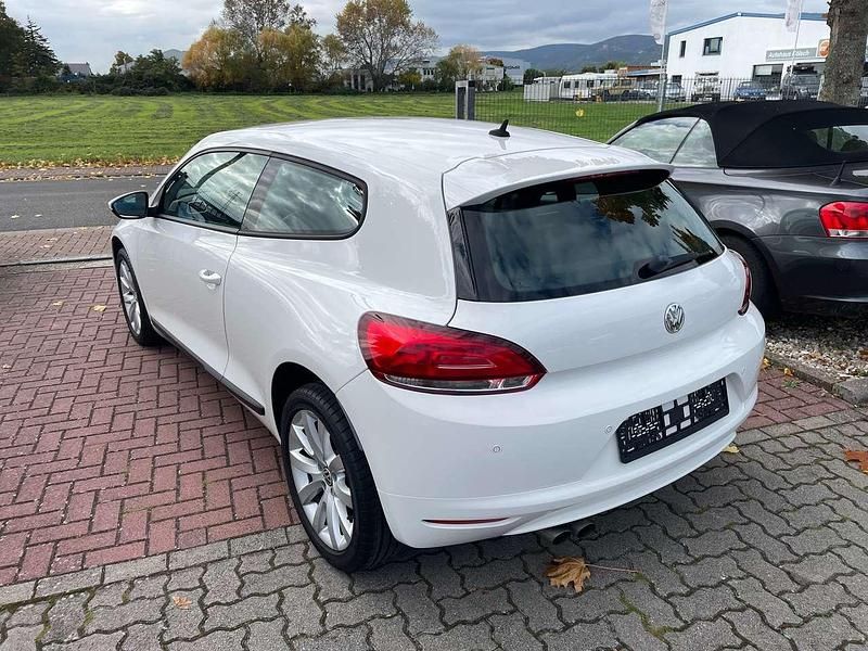 Usata VW Scirocco 122 CV (89 kW) 2009 Bianco Coupé
