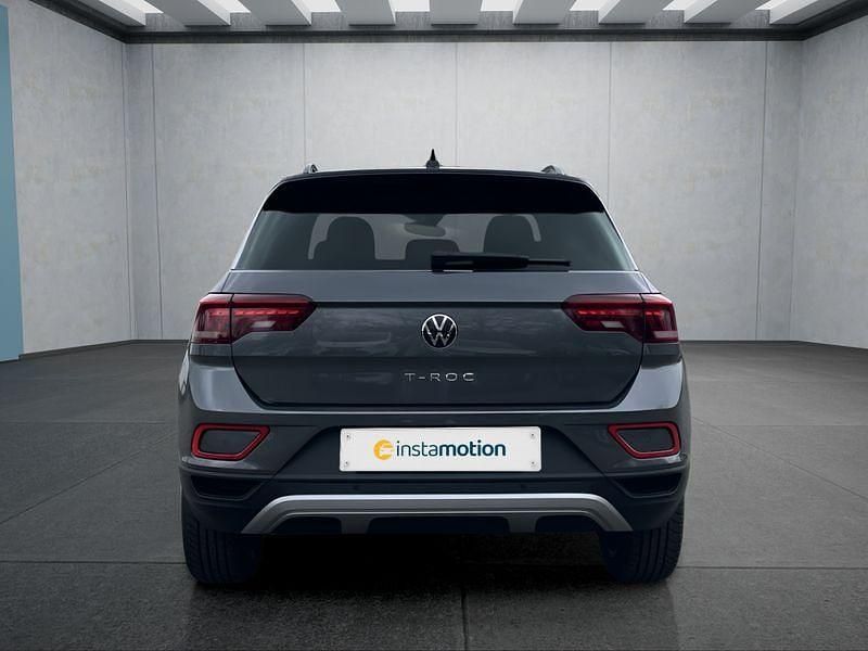 Gebraucht VW T-Roc 150 PS (110 kW) 2025 Grau SUV