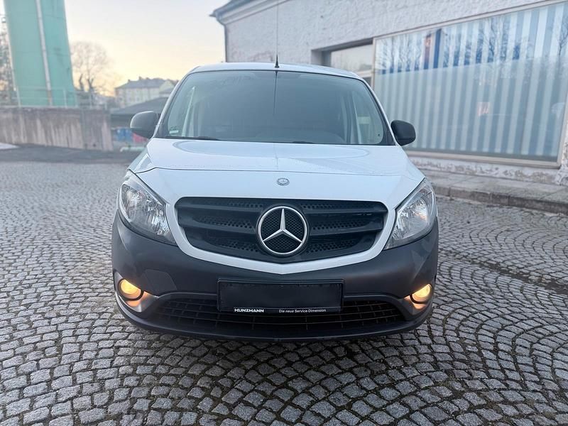 Gebraucht Mercedes Citan 109 90 PS (66 kW) 2019 Weiß Van / Kleinbus