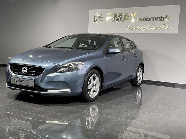 Gebraucht Volvo V40 You! 150 PS (110 kW) 2014 Blau Kombi
