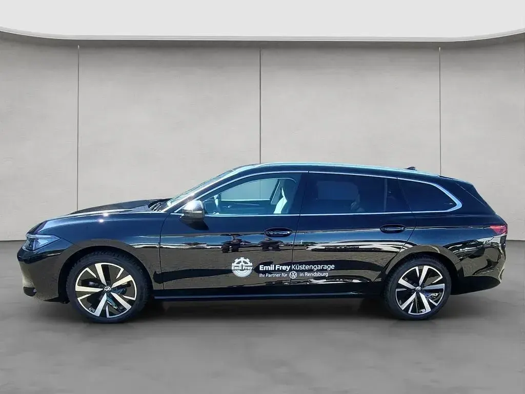 Gebraucht VW Passat Business 150 PS (110 kW) 2024 Grenadillschwarz metallic Kombi