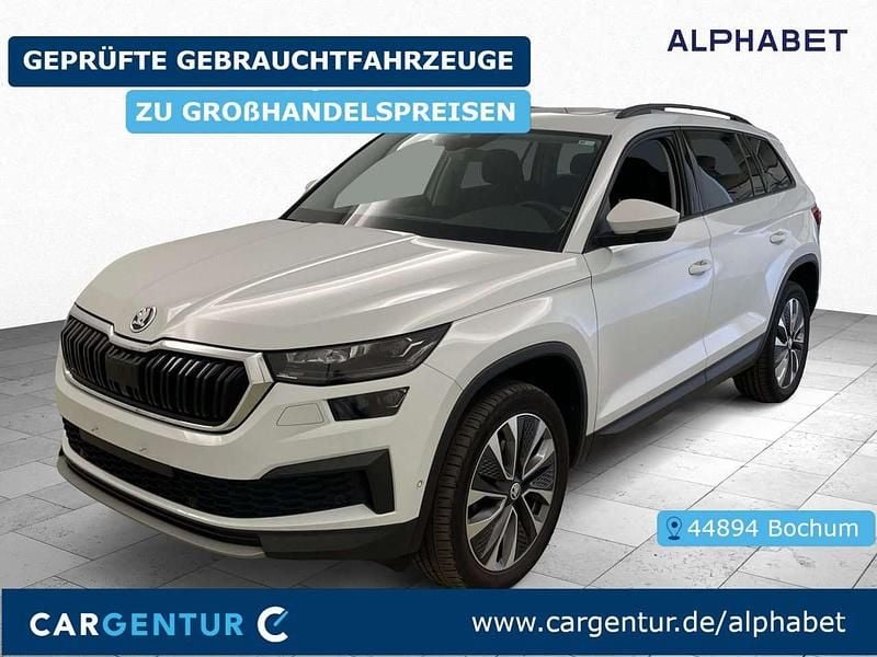 Moon weiss perleffekt Gebraucht 2022 Skoda Kodiaq Clever SUV | 27.795 € (Guter Preis) - Bild 1/2