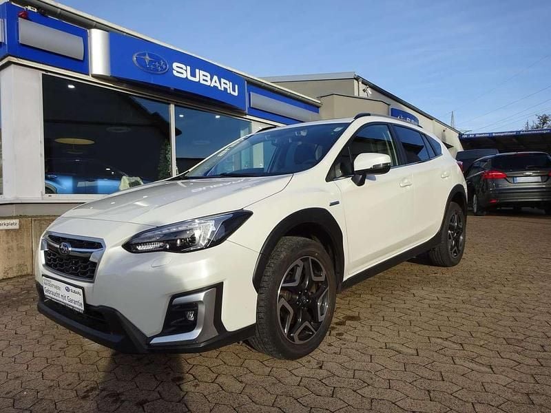 Crystal white pearl Gebraucht 2020 Subaru XV Platinum SUV | 25.750 € (Teuer) - Bild 1/4
