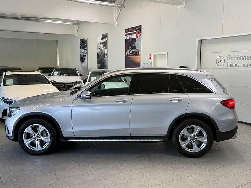 Gebraucht Mercedes GLC250 Exclusive 204 PS (150 kW) 2019 Silber SUV