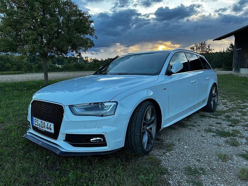 Weiß Gebraucht 2014 Audi A4 S-Line Kombi | 17.200 € (Etwas zu teuer) - Bild 1/4