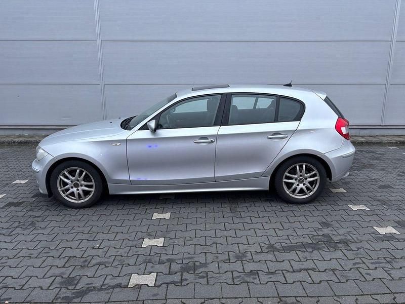 Gebraucht BMW 116 129 PS (94 kW) 2006 Silber Kleinwagen