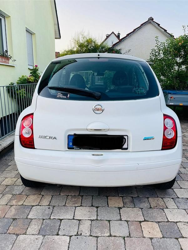 Weiß Gebraucht 2009 Nissan Micra Kleinwagen | 1.000 € (Superpreis) - Bild 1/4
