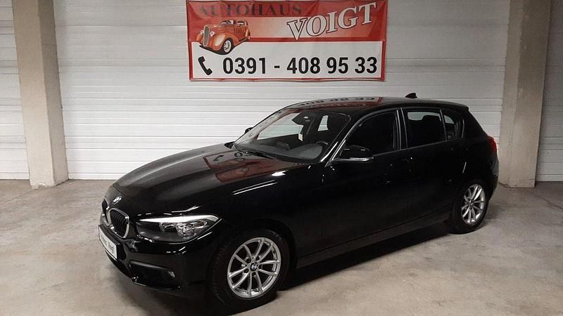 Schwarz Gebraucht 2019 BMW 118 Advantage Kleinwagen | 16.998 € (Fairer Preis) - Bild 1/4