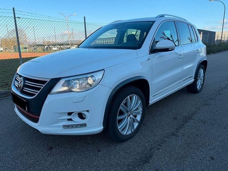 Weiß Gebraucht 2011 VW Tiguan R-line SUV | 7.999 € (Fairer Preis) - Bild 1/4