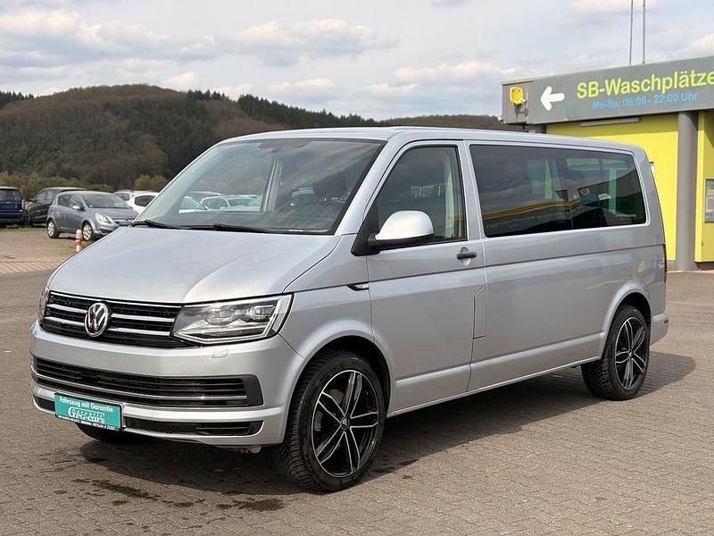Second-hand VW Caravelle 235 CP (172 kW) 2017 Argintiu Van