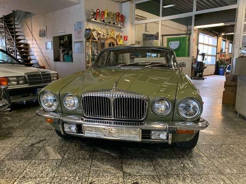 Gebraucht Jaguar XJ 178 PS (130 kW) 1978 Fern green Limousine