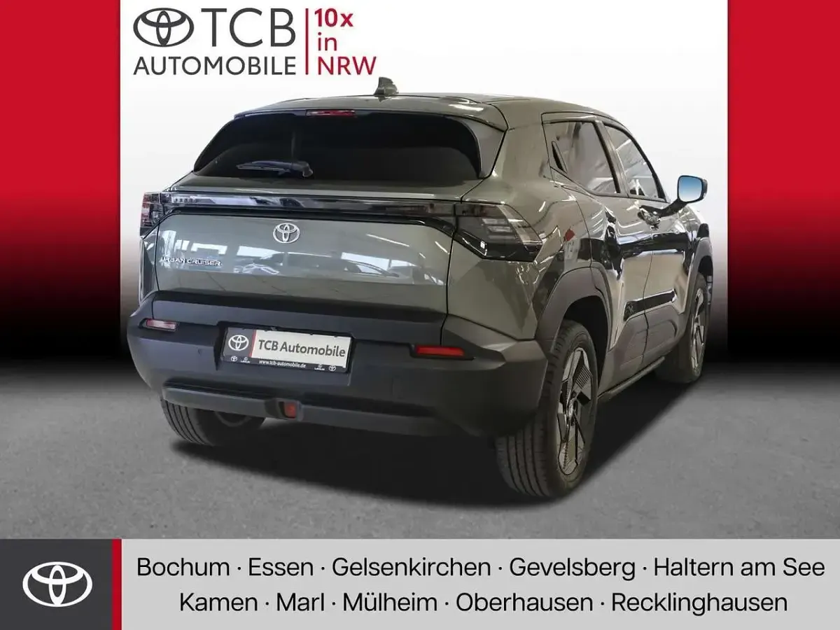 Neu Toyota Urban Cruiser 127 kW (174 PS) 2026 Grün SUV