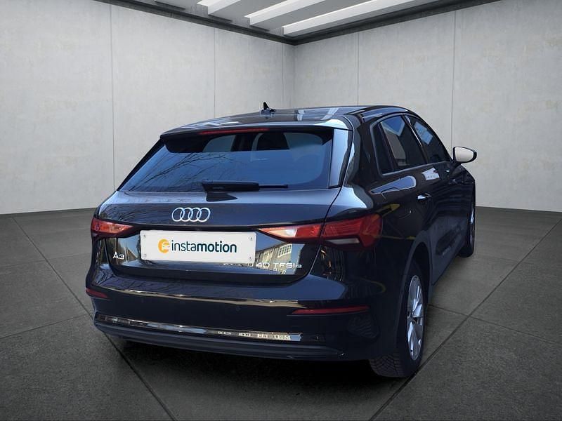 Gebraucht Audi A3 Sportback e-tron 204 PS (150 kW) 2023 Schwarz Kleinwagen