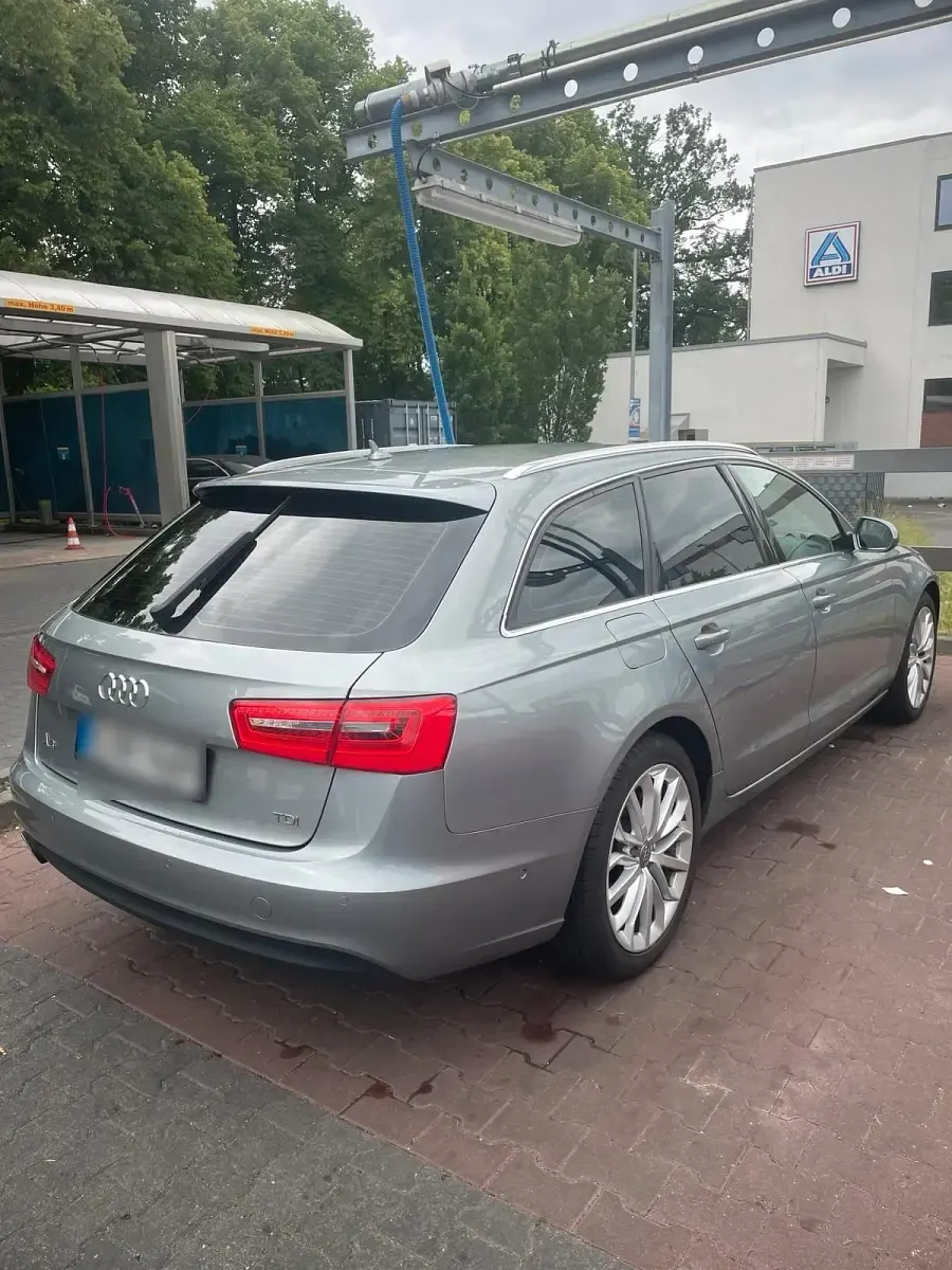 Gebraucht Audi A6 177 PS (130 kW) 2013 Grau Kombi