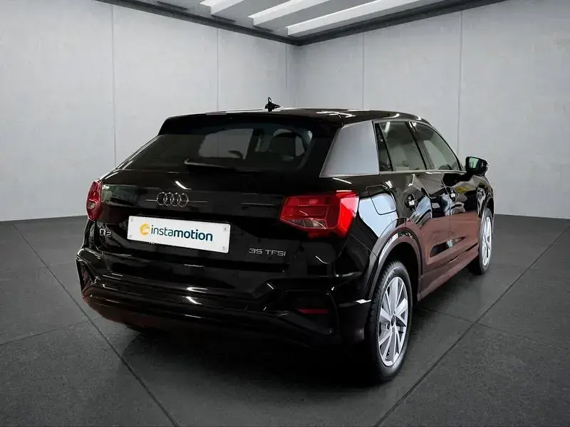 Gebraucht Audi Q2 S-Line 150 PS (110 kW) 2025 Schwarz SUV