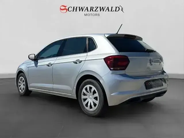 Gebraucht VW Polo Highline 116 PS (85 kW) 2018 Silber Kleinwagen