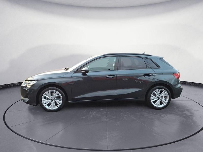 Gebraucht Audi A3 Ambiente 116 PS (85 kW) 2025 Manhattangrau metallic Limousine