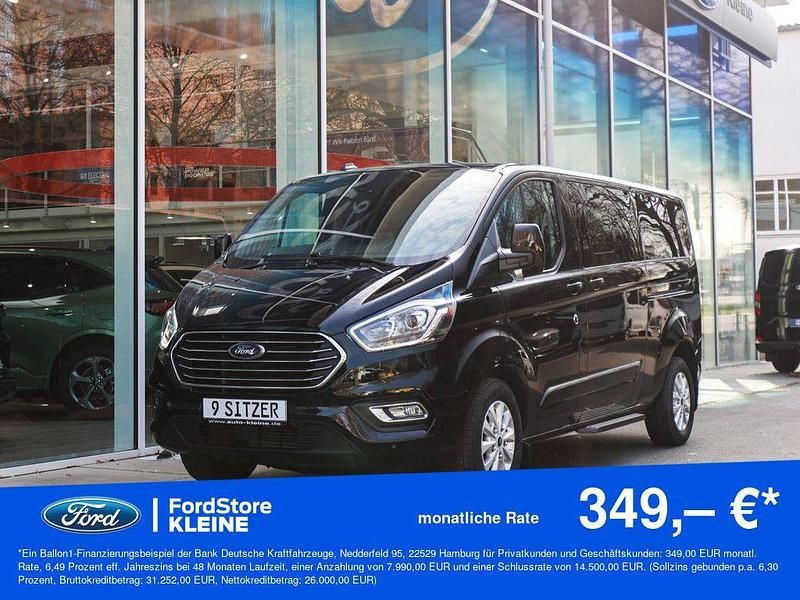 Gebraucht Ford Tourneo Titanium 131 PS (96 kW) 2022 Schwarz Van / Kleinbus