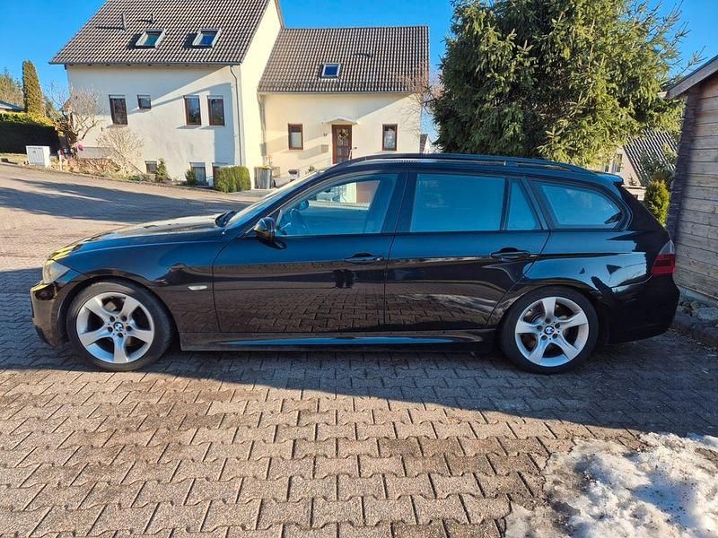 Gebraucht BMW 325 M Sport 197 PS (144 kW) 2007 Schwarz Kombi