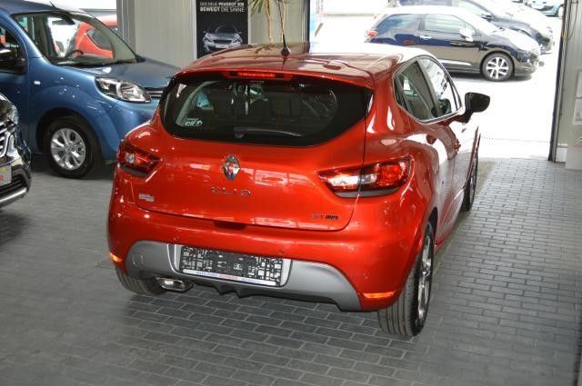 Gebraucht Renault Clio IV LIMITED 90 PS (66 kW) 2017 Rot metallic Limousine