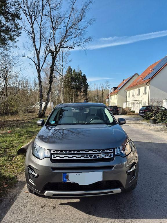 Grau Gebraucht 2015 Land Rover Discovery Sport HSE SUV | 13.800 € (Superpreis) - Bild 1/4