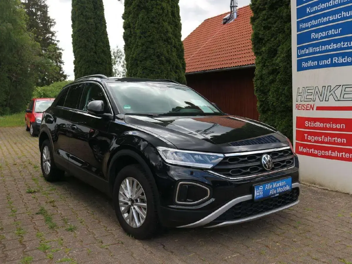 Gebraucht VW T-Roc Life 150 PS (110 kW) 2025 Other SUV
