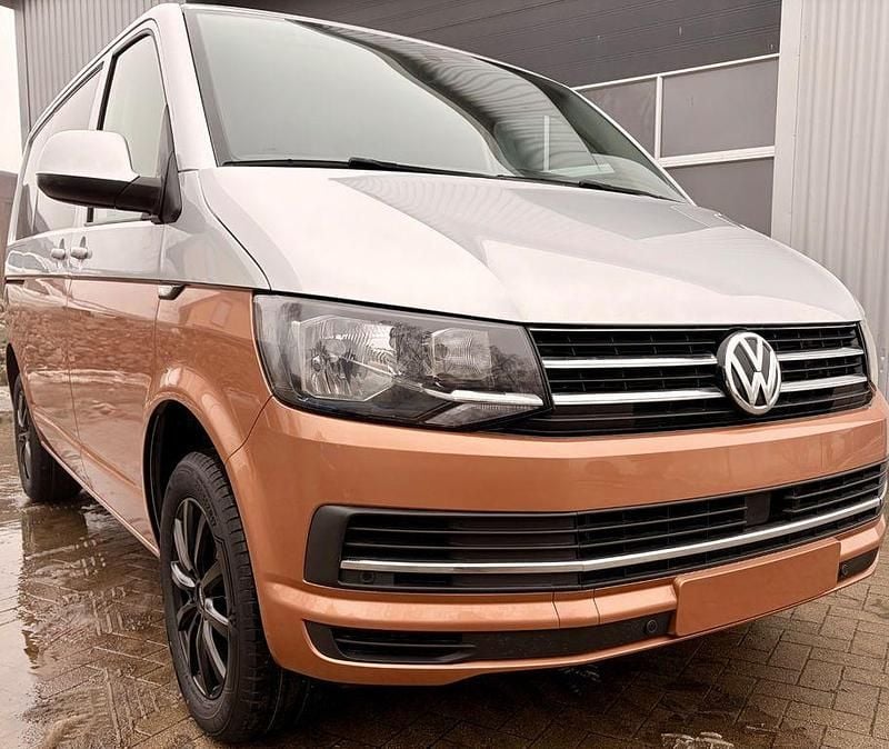 Gebraucht VW Transporter 102 PS (75 kW) 2019 Silber Van