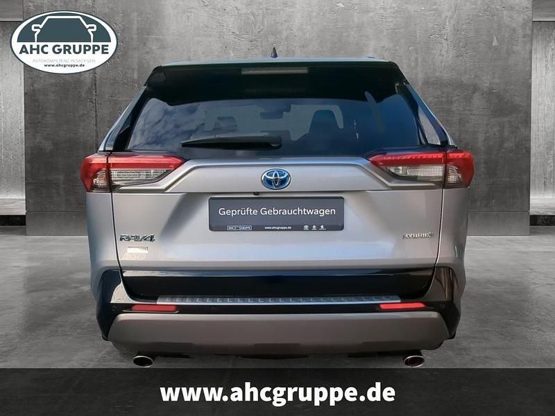 Gebraucht Toyota RAV4 Hybrid Style 222 PS (163 kW) 2019 Silber SUV