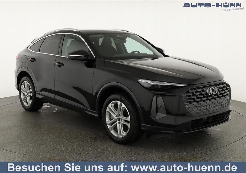 Mythosschwarz metallic Neu 2025 Audi Q5 Sportback Ambiente SUV | 60.995 € (Superpreis) - Bild 1/4