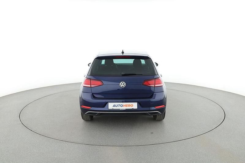 Gebraucht VW Golf VII Sound 2018 Blau Limousine