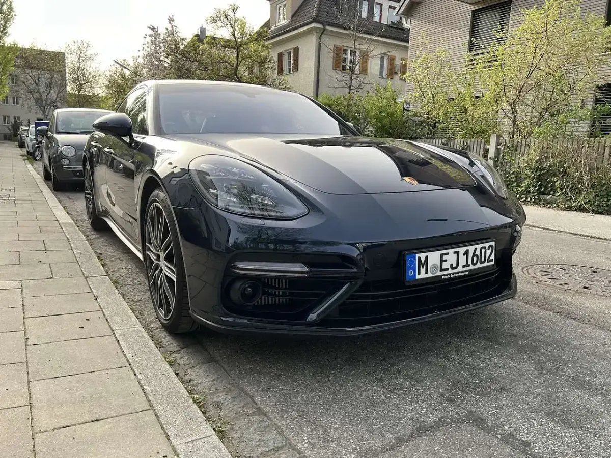 Gebraucht Porsche Panamera Turbo Executive Executive 549 PS (403 kW) 2017 Kleinwagen