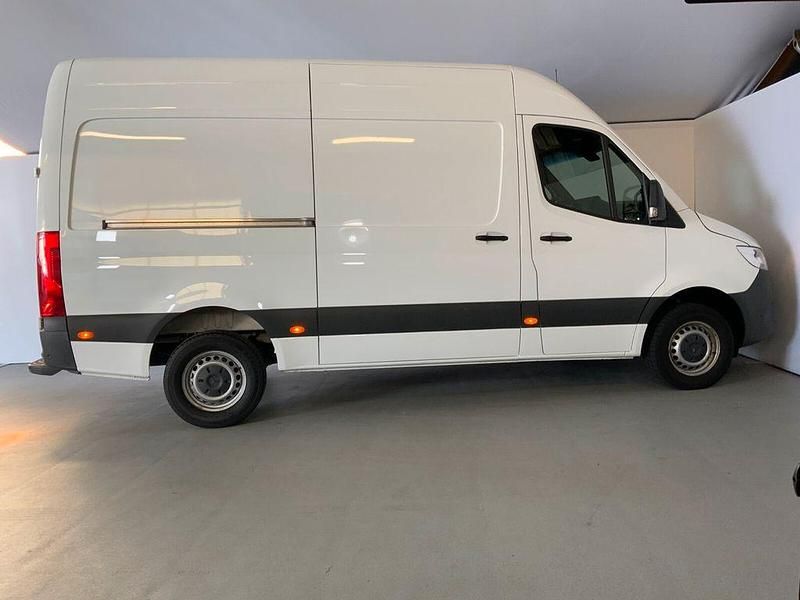 Gebraucht Mercedes Sprinter 170 PS (125 kW) 2021 Arktikweiß Van