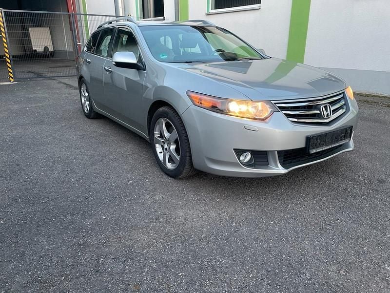 Gebraucht Honda Accord 156 PS (114 kW) 2011 Silber Kombi