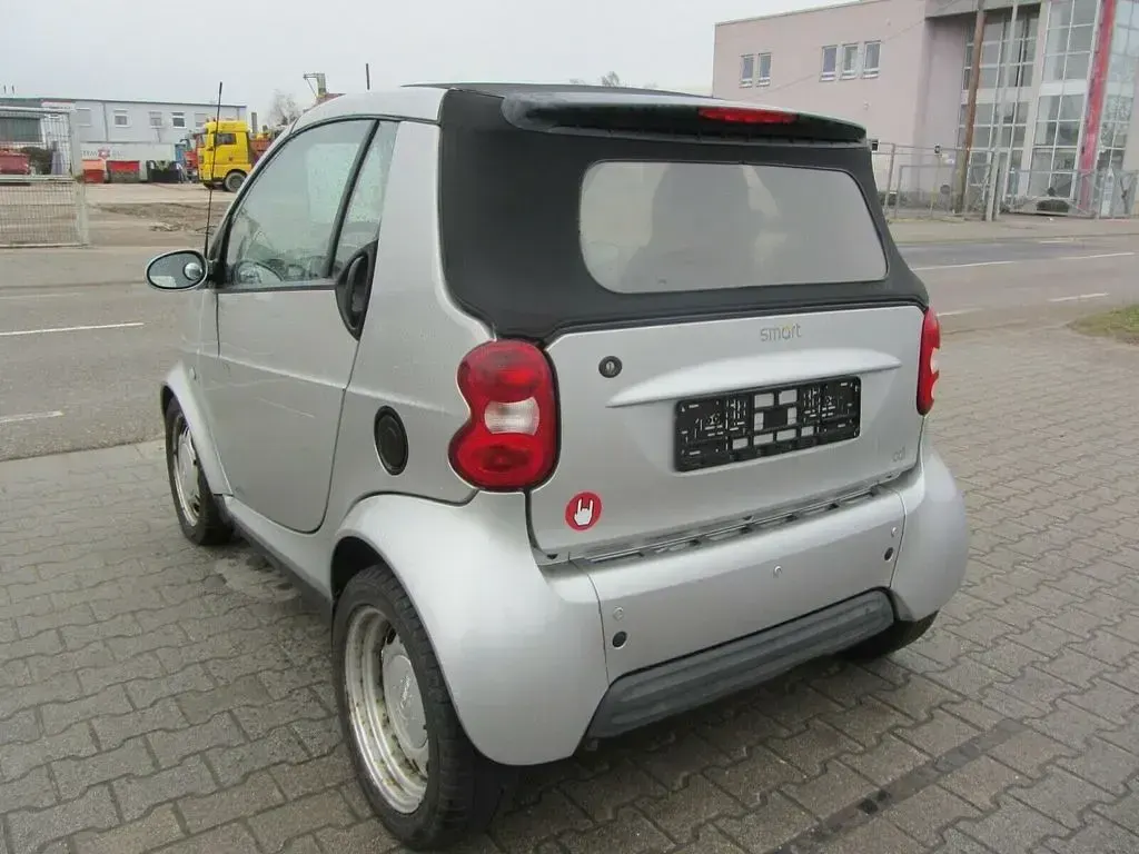 Gebraucht Smart ForTwo Cabrio 41 PS (30 kW) 2001 Silber Cabrio