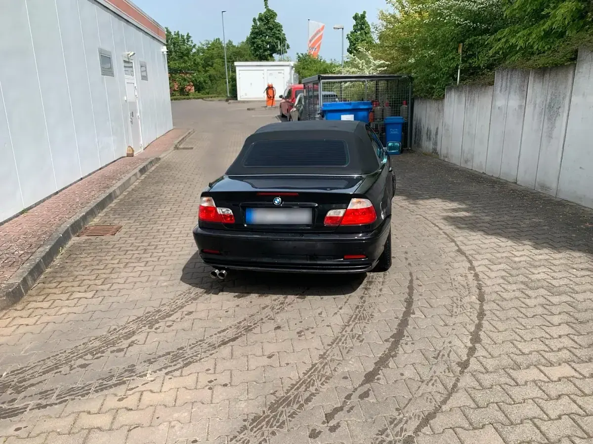 Gebraucht BMW 323 170 PS (125 kW) 2003 Cabrio