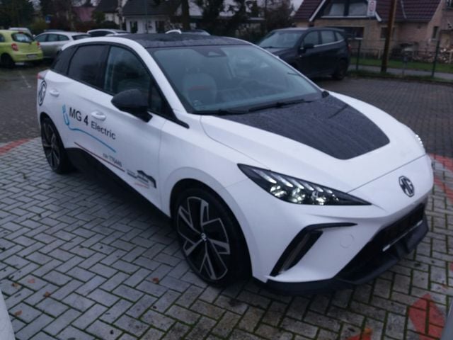 Gebraucht MG MG4 EV Luxury 150 kW (204 PS) 2023 Kleinwagen