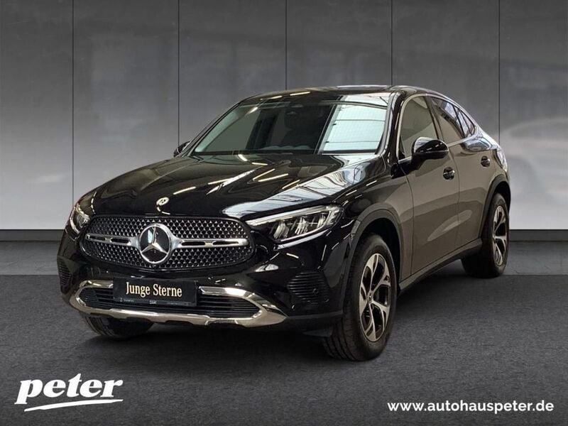 Metalliclack obsidianschwarz Gebraucht 2024 Mercedes GLC300e Advanced Coupé | 59.710 € (Guter Preis) - Bild 1/4