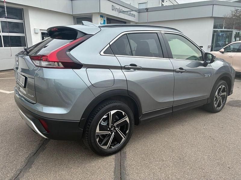 Gebraucht Mitsubishi Eclipse Cross Edition 188 PS (138 kW) 2021 Titanium grey SUV