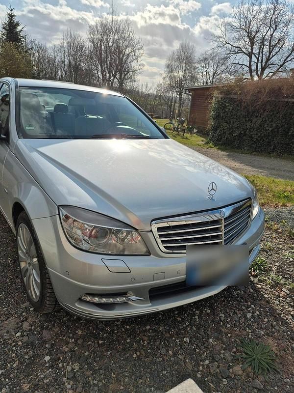 Gebraucht Mercedes C350 270 PS (198 kW) 2011 Silber Limousine