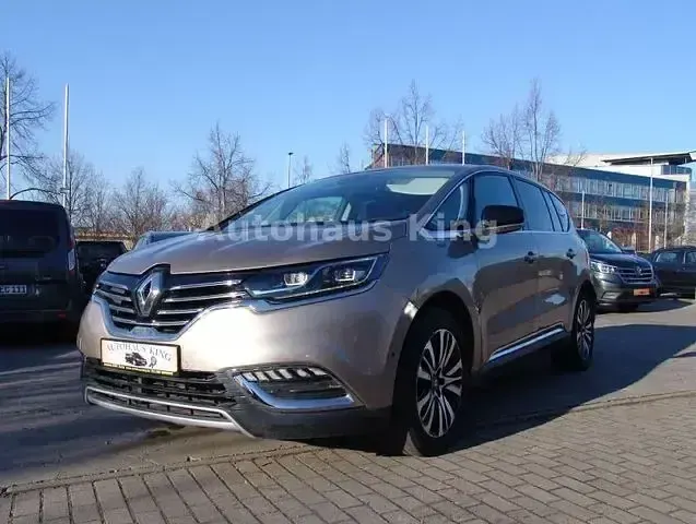 Używany Renault Espace Initiale Paris 160 KM (117 kW) 2016 Srebrny Minivan