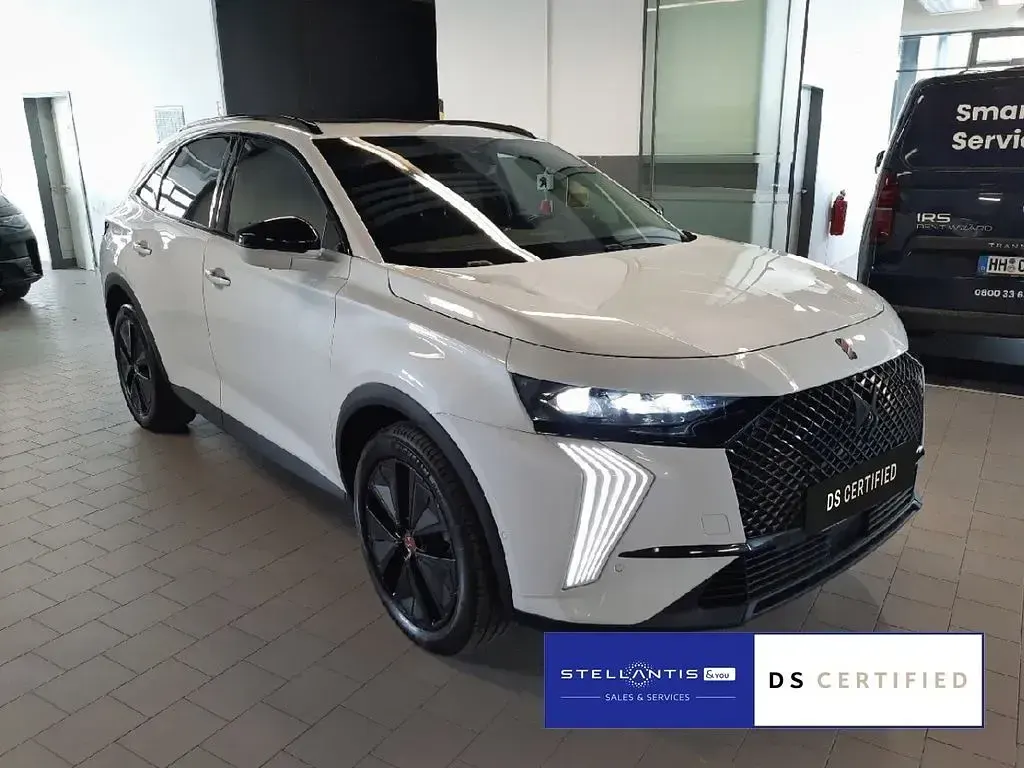 Gebraucht DS Automobiles DS7 Crossback Performance Line Plus 131 PS (96 kW) 2024 Weiß SUV