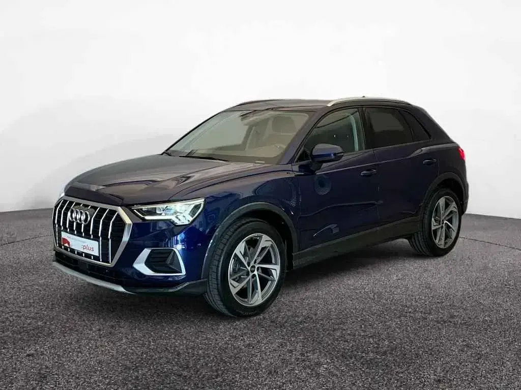 Gebraucht Audi Q3 Advanced Plus 150 PS (110 kW) 2025 Navarrablau metallic SUV