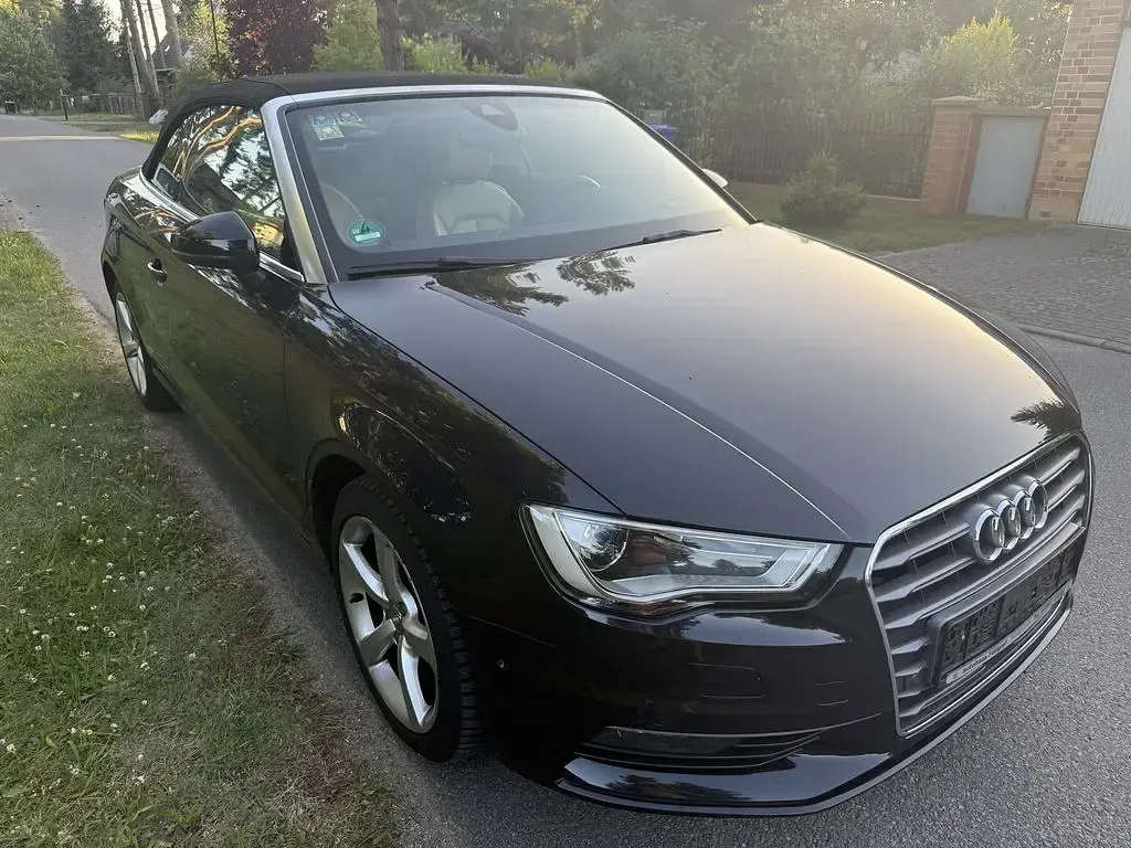 Gebraucht Audi A3 Cabriolet Ambiente 179 PS (131 kW) 2014 Schwarz Cabrio